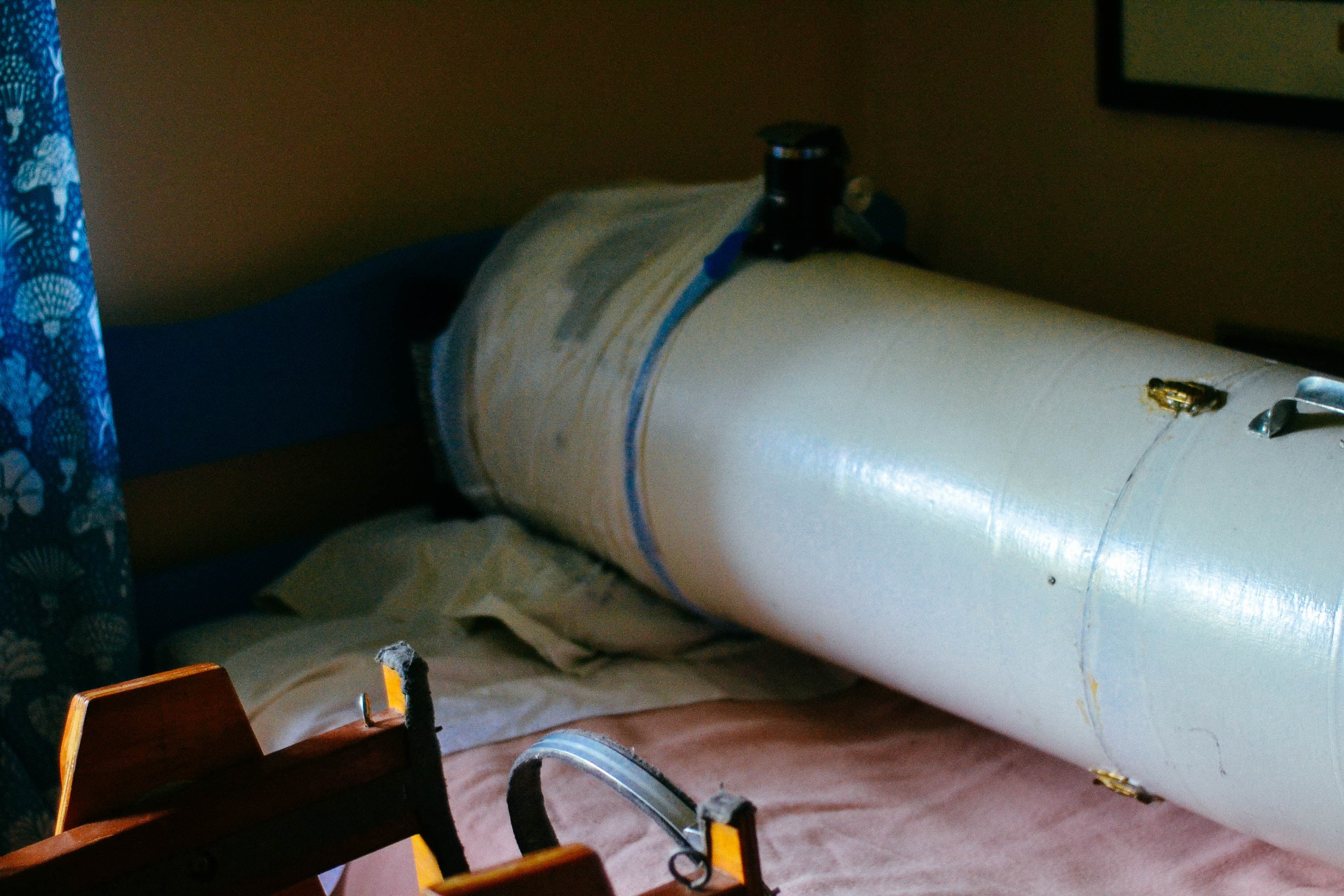 A telescope among clutter